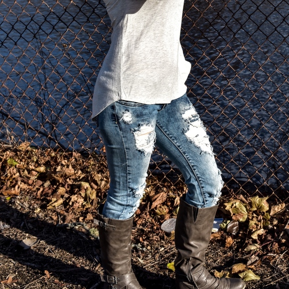 LIGHT BLUE STONE WASHED DISTRESSED SKINNY - Picture 4 of 5